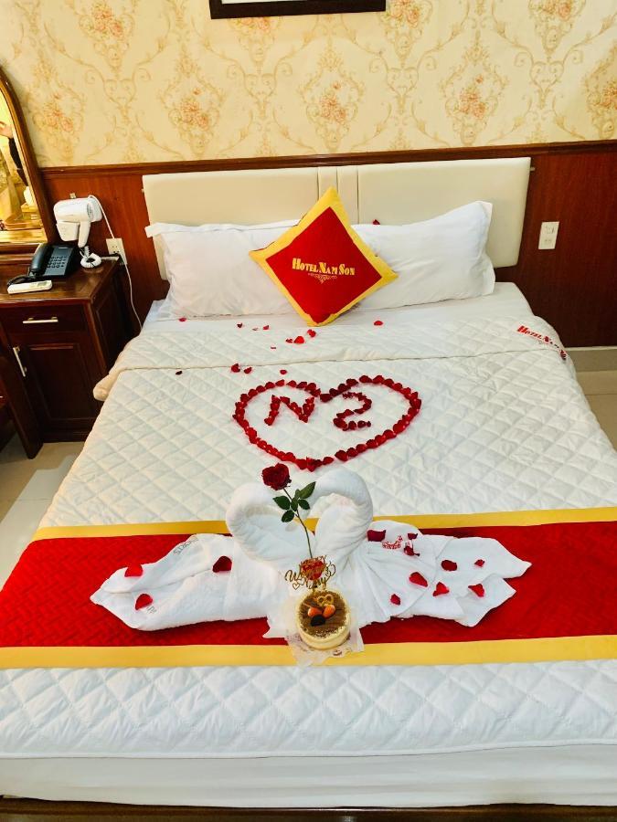 Khach San Nam Son Hotel Dong Khe Bagian luar foto